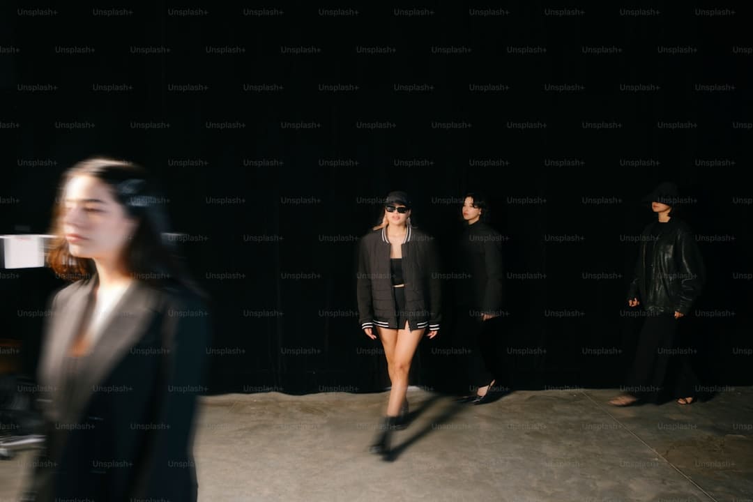 张凌赫田曦薇《逐玉》CP营销与商业价值剖析